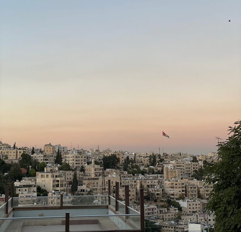 vistas desde rainbow street en el centro de Amman