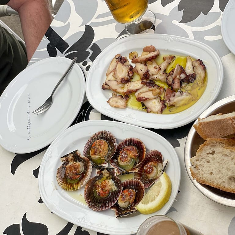 DE TAPAS POR EL CASCO VELLO DE VIGO