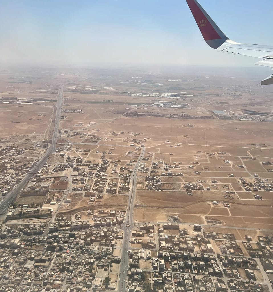 VISTAS DESDE EL AVION AL LLEGAR A JORDANIA